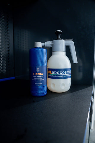 Labocosmetica LIBERA 1L (Safe and powerful prewash with TFR Technology - Traffic Film Remover)