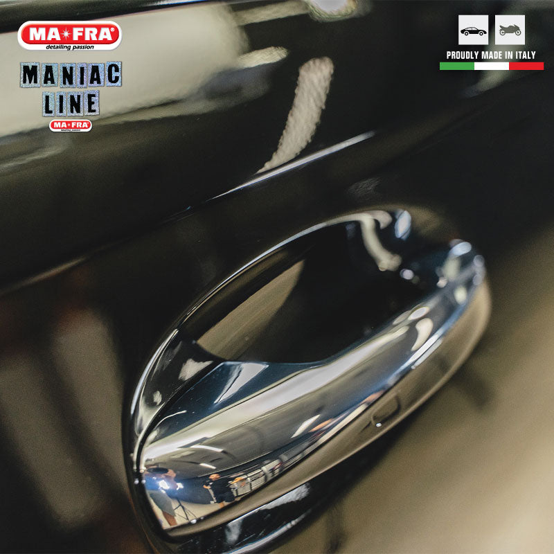 Mafra Maniac Line Exterior Quick Detailer 500ml (Dry Wet Clean Polish Protect car exterior Compatible Safe on Ceramic Coating Nano Coating Wax) - carwerkz singapore sg dry cleaning result before and after door handle